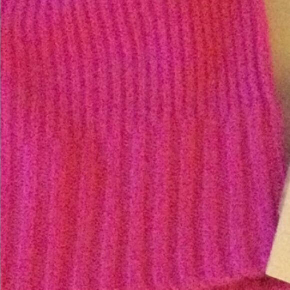 NWT NORDSTROM  WOMENS CASHMERE KNIT BEANIE HOT PINK NWT - Picture 3 of 7
